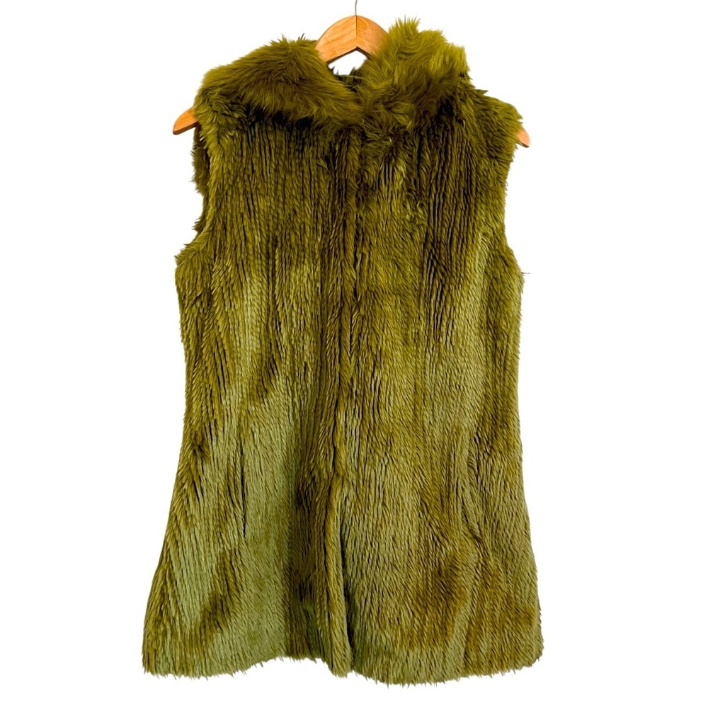 Adrienne Landau green faux fur satin lined hooded vest. Four hook/eye closure XS